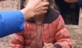 网红爆料小孩视频播放在线观看